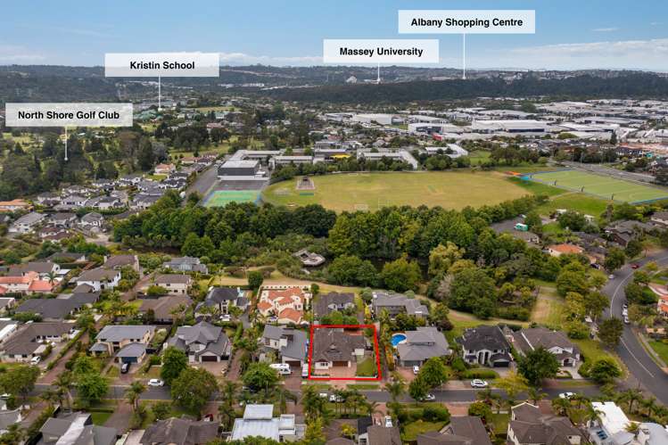 11 English Oak Drive Schnapper Rock_30