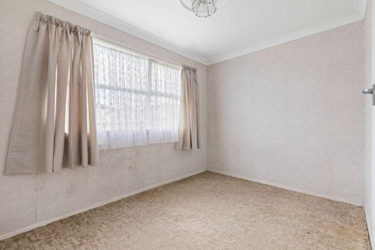 8 Susan Place Deanwell_9