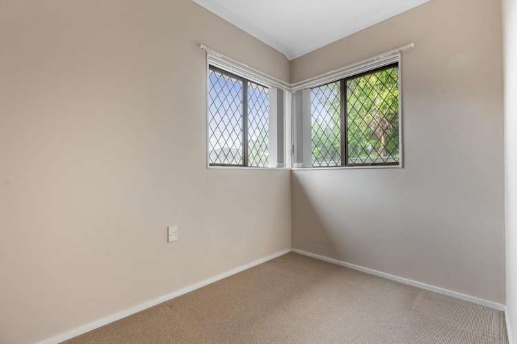 2/6 Arthur Road Hillpark_13