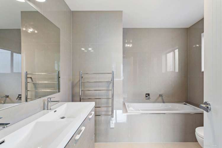 139 Tiriwa Drive Massey_5