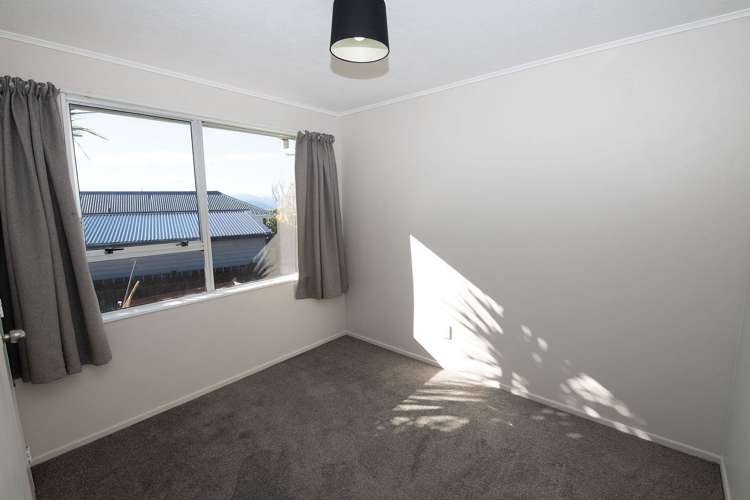 41 Outram Grove Kelson_8