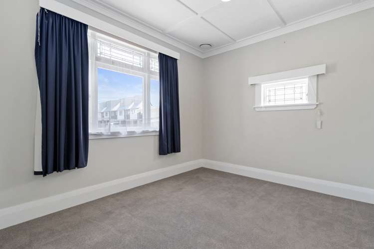 42 Cook Street Hamilton East_5