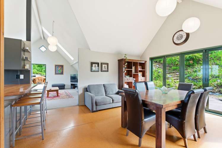 8 Wairere Road Bastia Hill_8