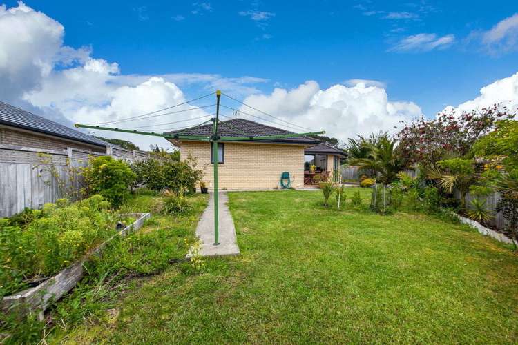 11 Holsten Place Massey_18