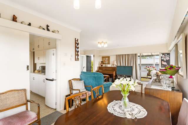 1/2 and 2/2 Eban Avenue Hillcrest_4