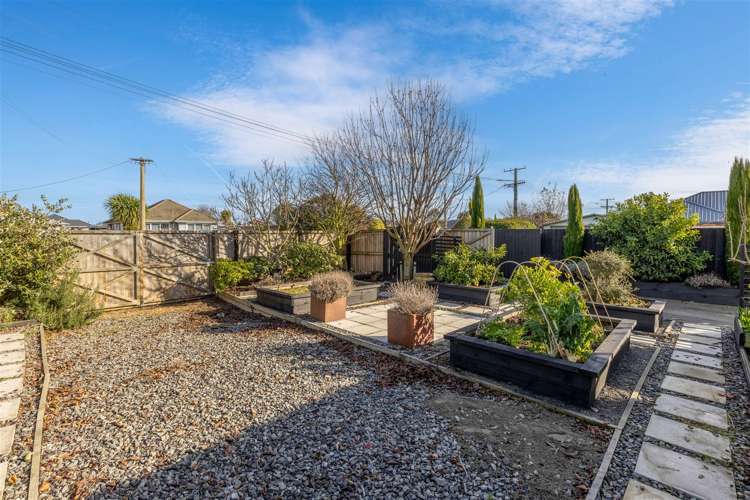 67 Amyes Road Hornby_17