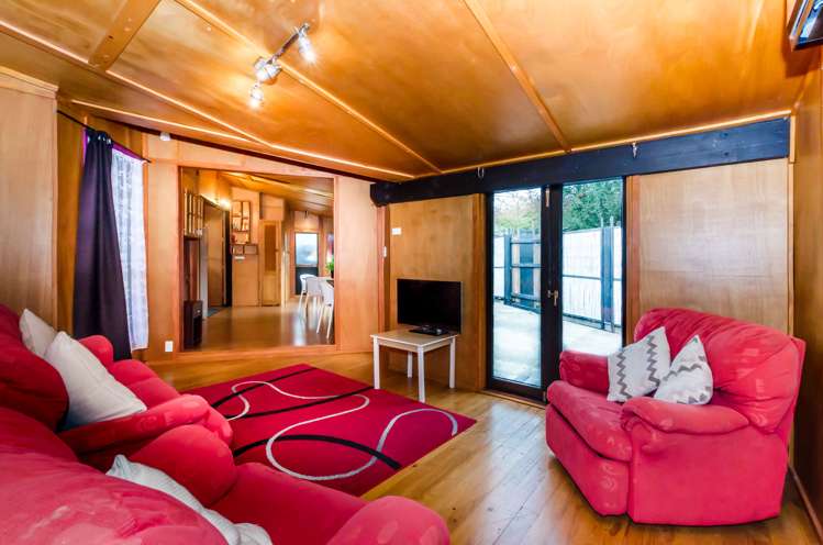 14 Elizabeth Street Waikanae_12