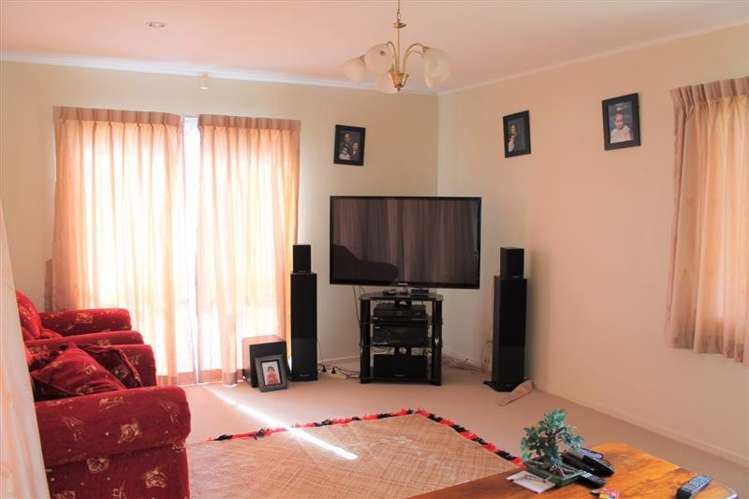 26 Banyan Drive Totara Heights_1