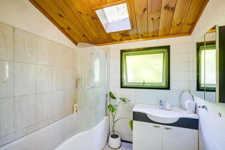 20 Ballantyne Road Poraiti_14