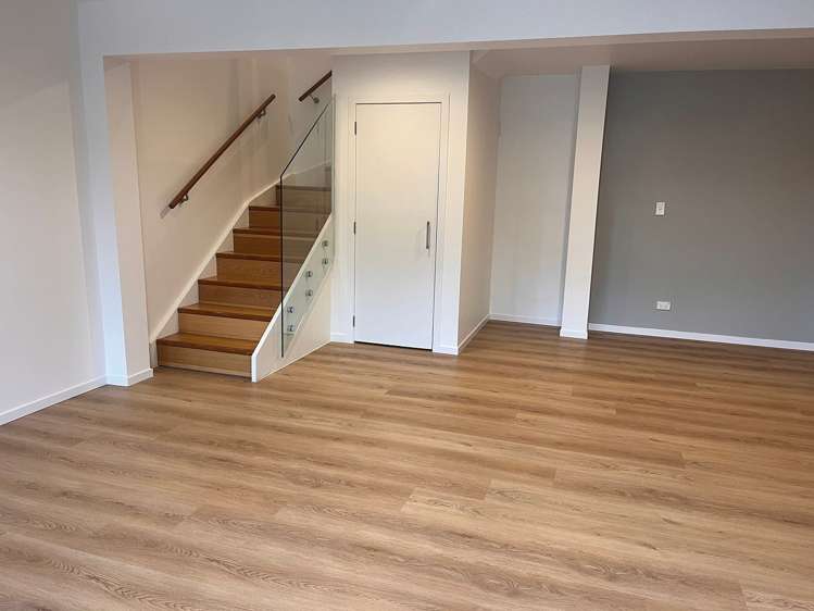 4/64 Chartwell Avenue Glenfield_2