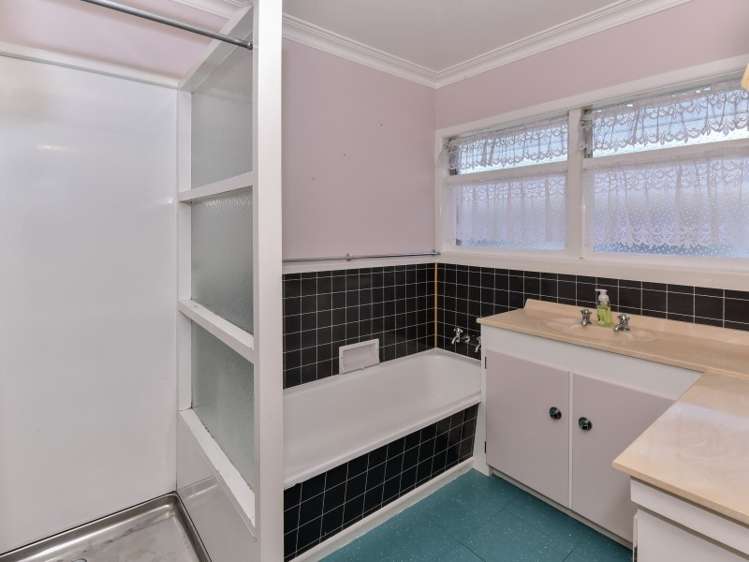 82 David Avenue Hillpark_13