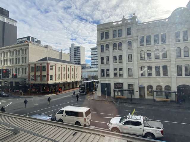 8 Commerce Street City Centre_3