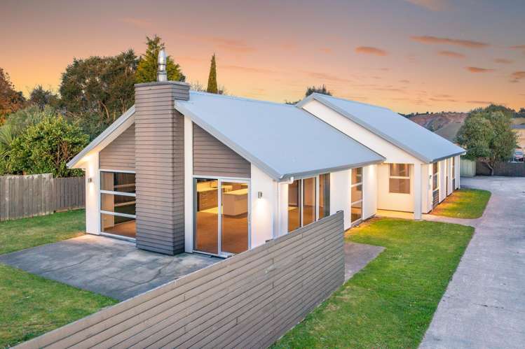 10 William James Close_0