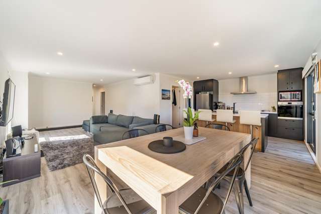 1 Taraiti Crescent Porirua_4