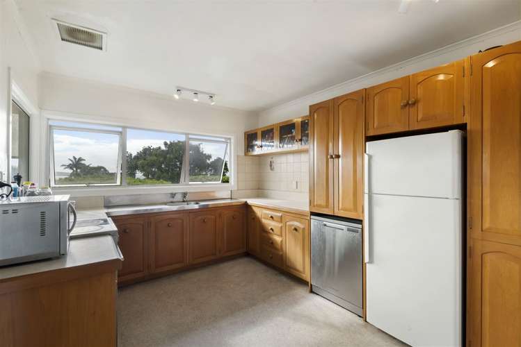 192 Hurstmere Road Takapuna_5