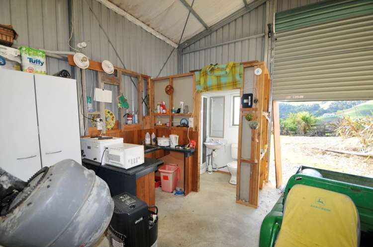 641 Valley Road Kaiwaka_6