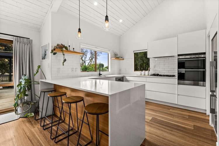 24 Ngarimu Crescent Taradale_2