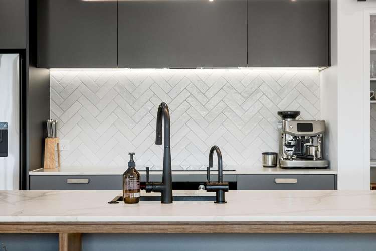 8 Walter Lawry Road Paerata_44