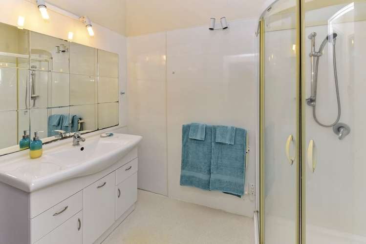 3 Chrisarda Place Red Hill_8