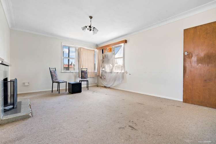 104 Fisher Crescent Otara_7