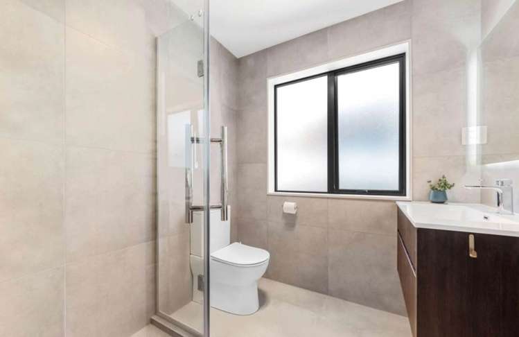 2C Grandison Crescent New Lynn_6