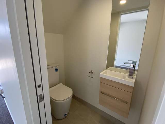 9/72 Cobham Street 10222_3