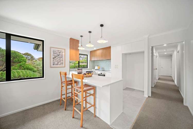 42 Savoy Road Orewa_10