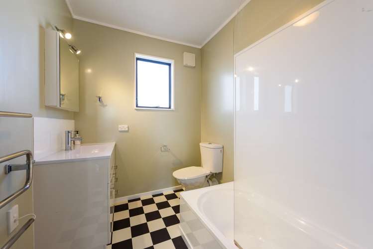 8 Rangitane Street Maupuia_22