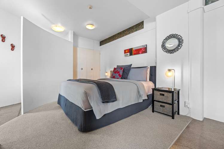 88 Wallis Street Raglan_25