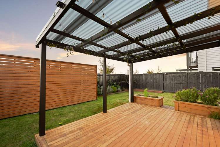 37 Ogilvie Avenue Chartwell_21