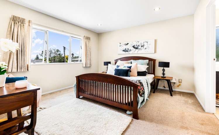 24a Vodanovich Road Te Atatu South_13