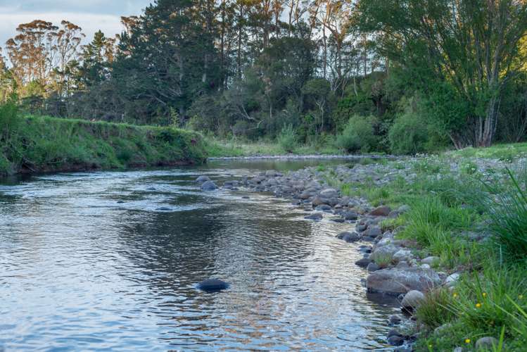 58 Mcmillan Road Hauraki Surrounds_22