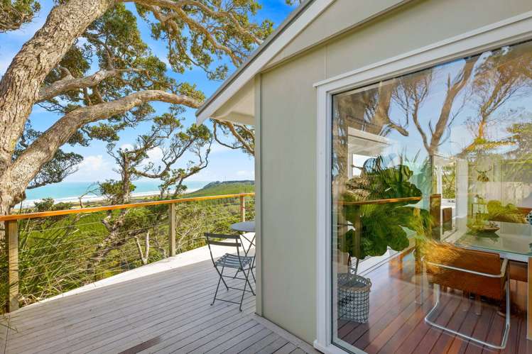 39 Oaia Road Muriwai_26