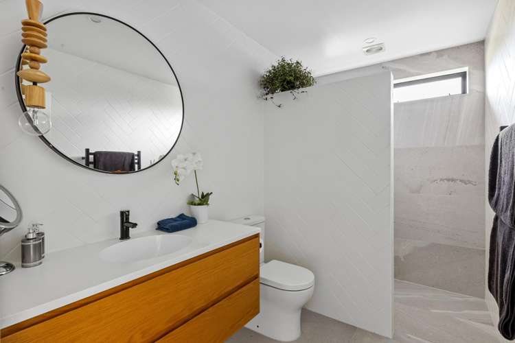 10 Hillcrest Road Orewa_20