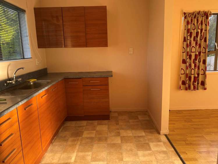 9 Lysander Crescent Beach Haven_2