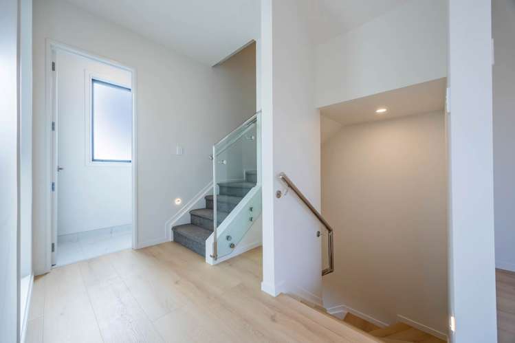 6/8 Alpers Avenue Epsom_11
