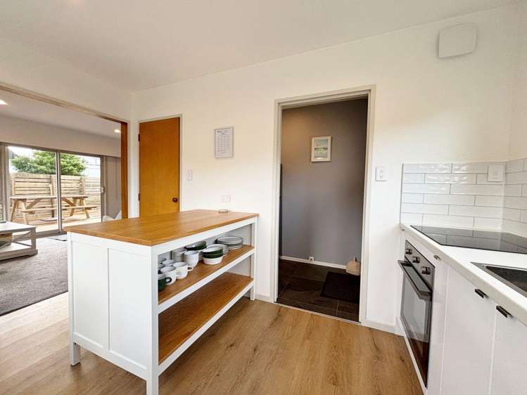 91A Nayland St Sumner_3
