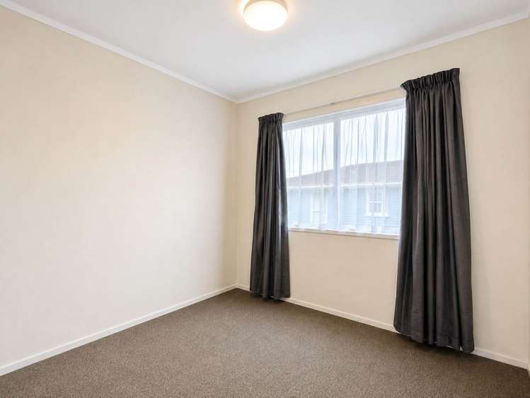79a Rosier Road Glen Eden_8