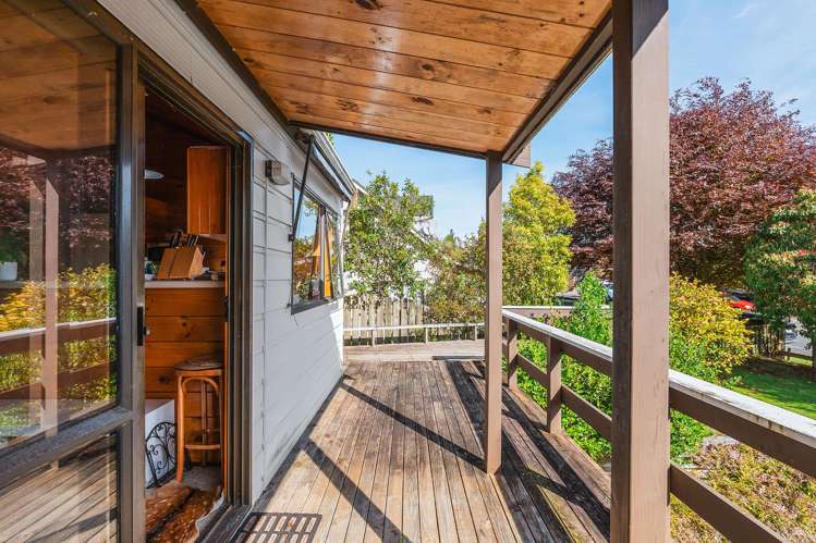 64 Shepherd Road Waipahihi_15