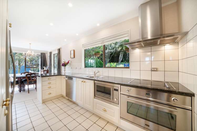 8 Makatote Grove Churton Park_8