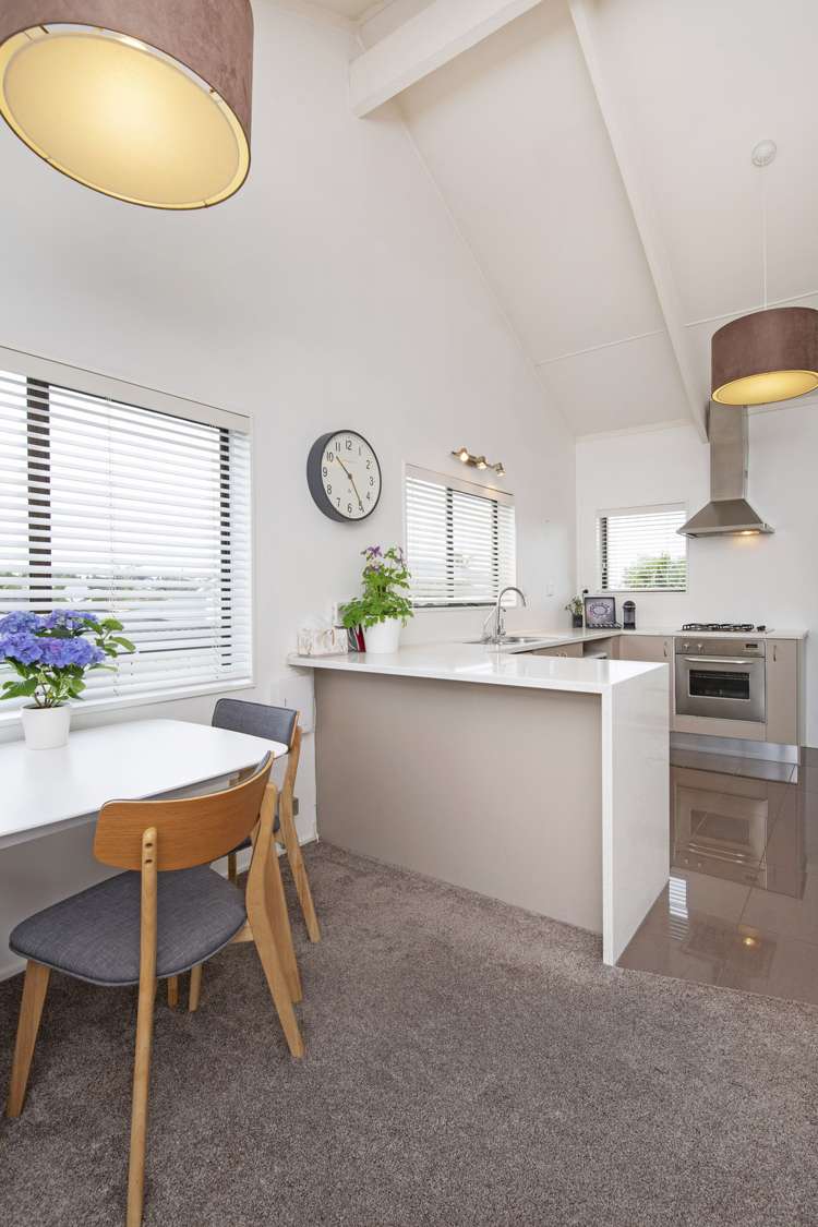 2/69 Howe Street Howick_12