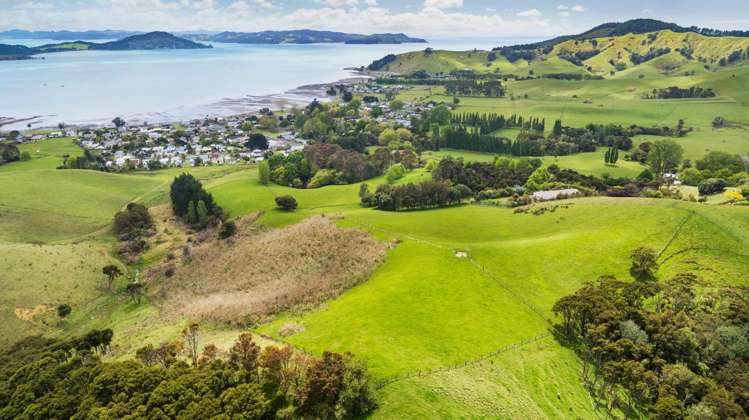 33 Kawakawa-Orere Road Kawakawa Bay_7