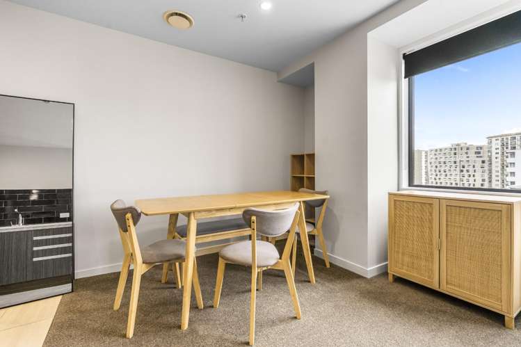 1404/7 Scotia Place Auckland Central_6