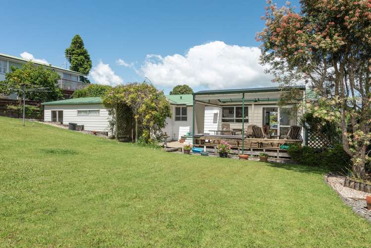 4 Jonathon Street Brookfield_17