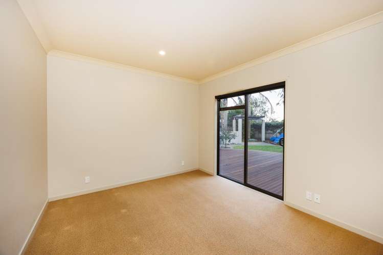 37 Abby Road Fitzherbert_13