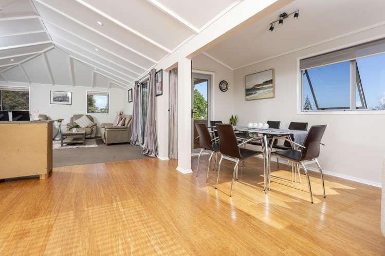 1/16 Tamahere Drive Glenfield_2