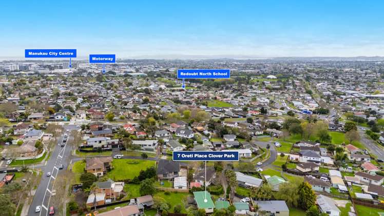 7 Oreti Place Clover Park_14