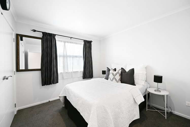 22 Voight Avenue Chartwell_17