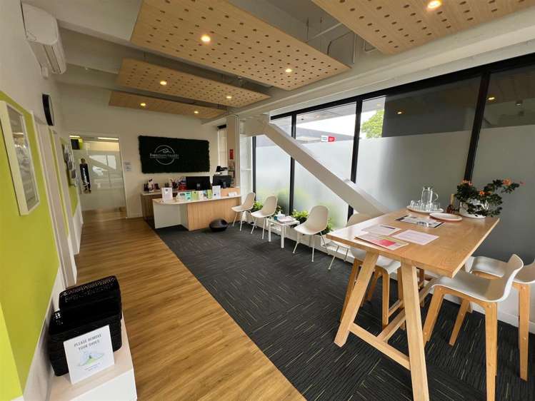 7 Winston Avenue Papanui_1