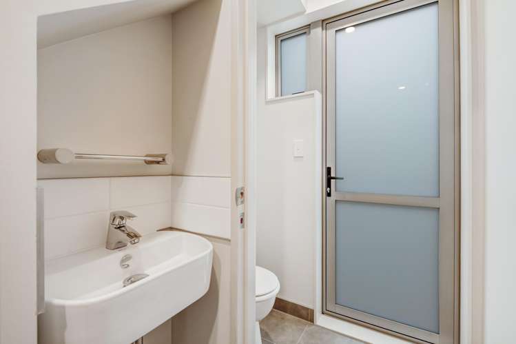 383 Lake Road Hauraki_20